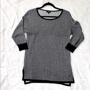 THE LIMITED Crewneck Sweater Size XS